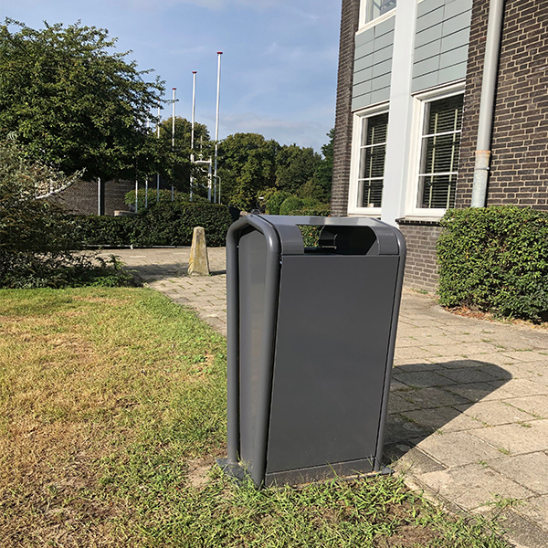 afvalbak buiten afvalbak vuilnisbak 